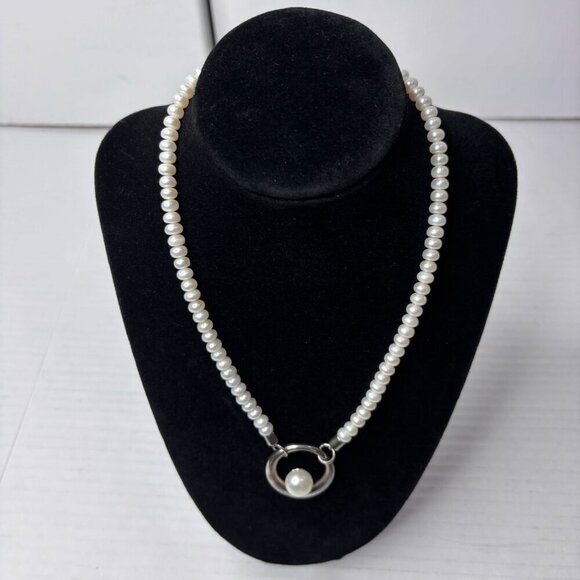 HONORA COLLECTION Fresh Water Floating Pearl Pendant Necklace - Picture 4 of 9